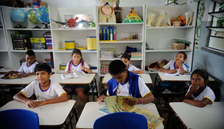 criancas_na_escola-850x491.jpg