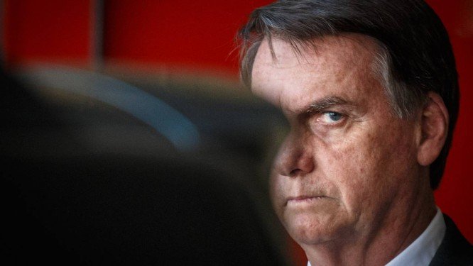 x79871278_BRASILBrasilia-DF14-11-2018O-presidente-eleito-Jair-Bolsonaro-PSL-deixa-o-pred.jpg.pagespeed.ic.-ObGncCEsB.jpg